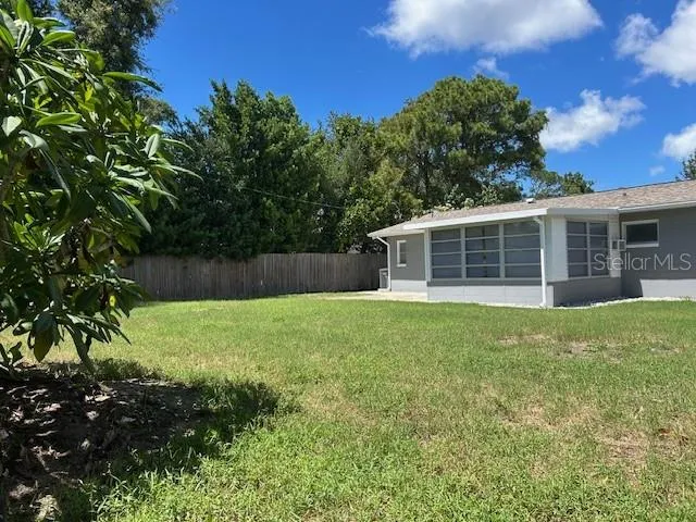 11324 87TH AVENUE Seminole, FL 33772