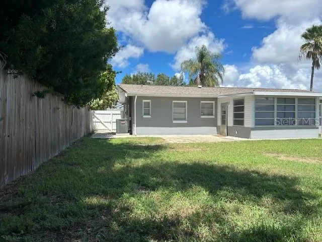 11324 87TH AVENUE Seminole, FL 33772