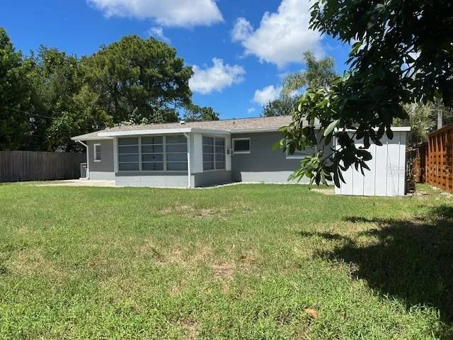 11324 87TH AVENUE Seminole, FL 33772