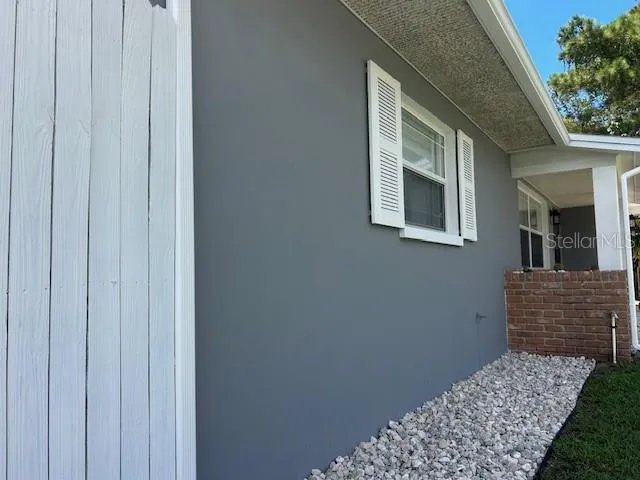 11324 87TH AVENUE Seminole, FL 33772