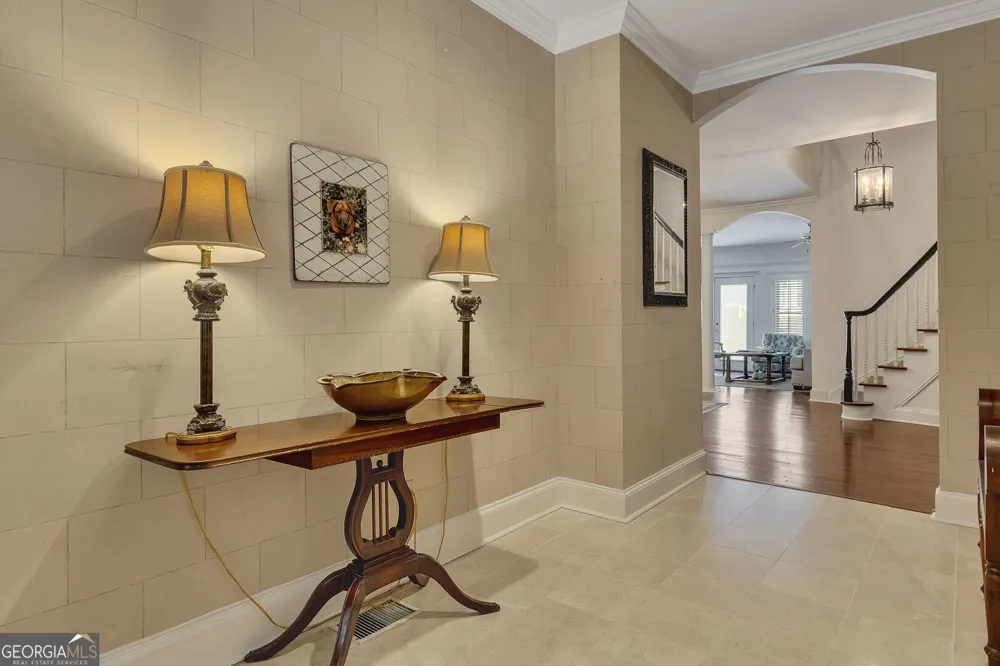 5996 Mitchell RD Sandy Springs, GA 30328