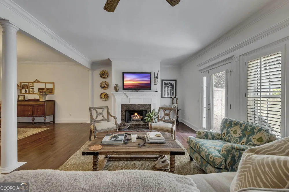 5996 Mitchell RD Sandy Springs, GA 30328