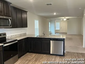 728 Shoal Creek Creek New Braunfels, TX 78132