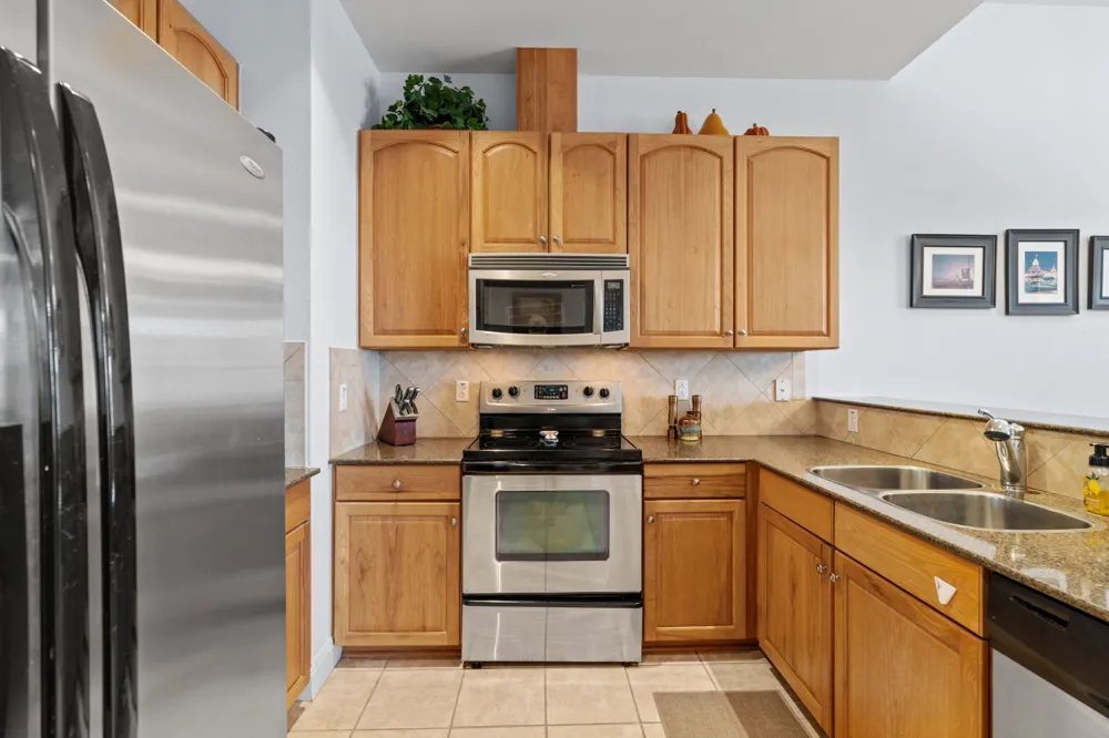 1000 The Cape Road #66 Horseshoe Bay, TX 78657