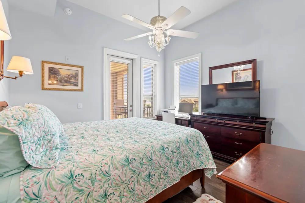 1000 The Cape Road #66 Horseshoe Bay, TX 78657