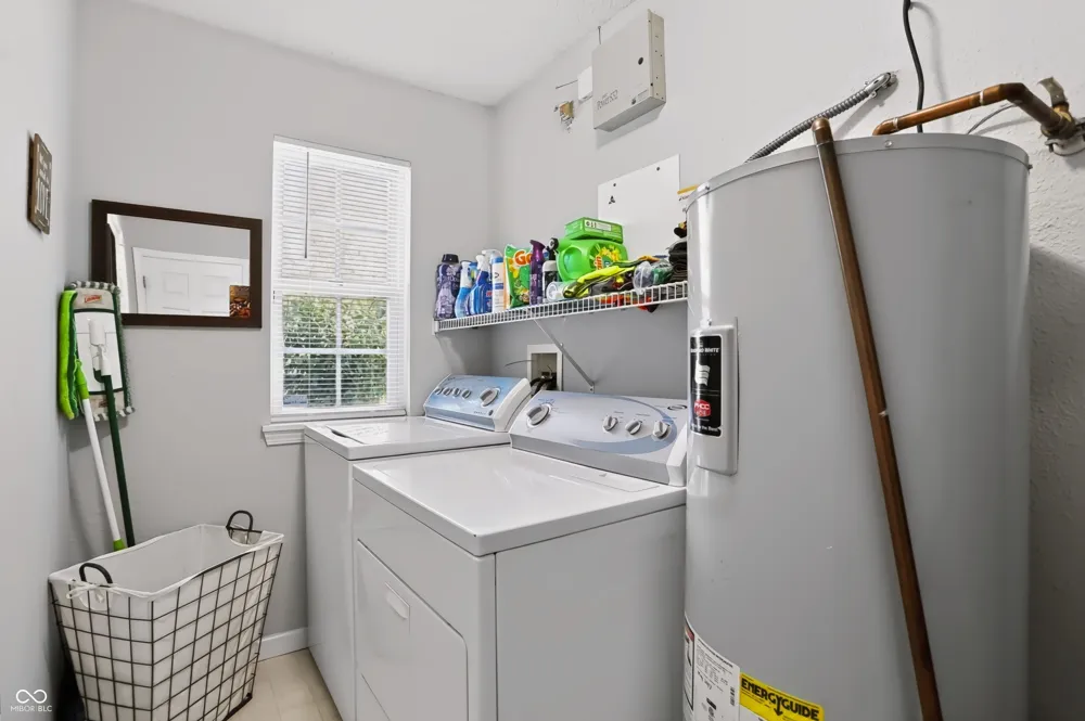 8445 Coralberry Lane Indianapolis, IN 46239