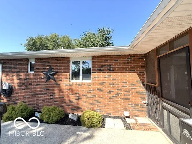 303 Mattie Harris Road Centerville, IN 47330