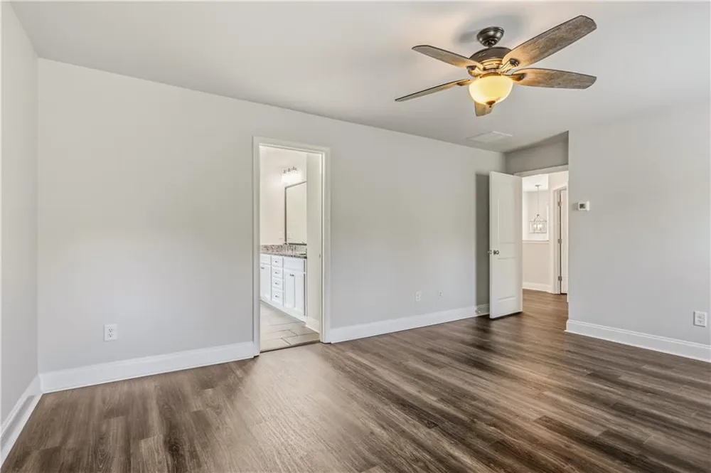 469 Flowing Trail Dawsonville, GA 30534