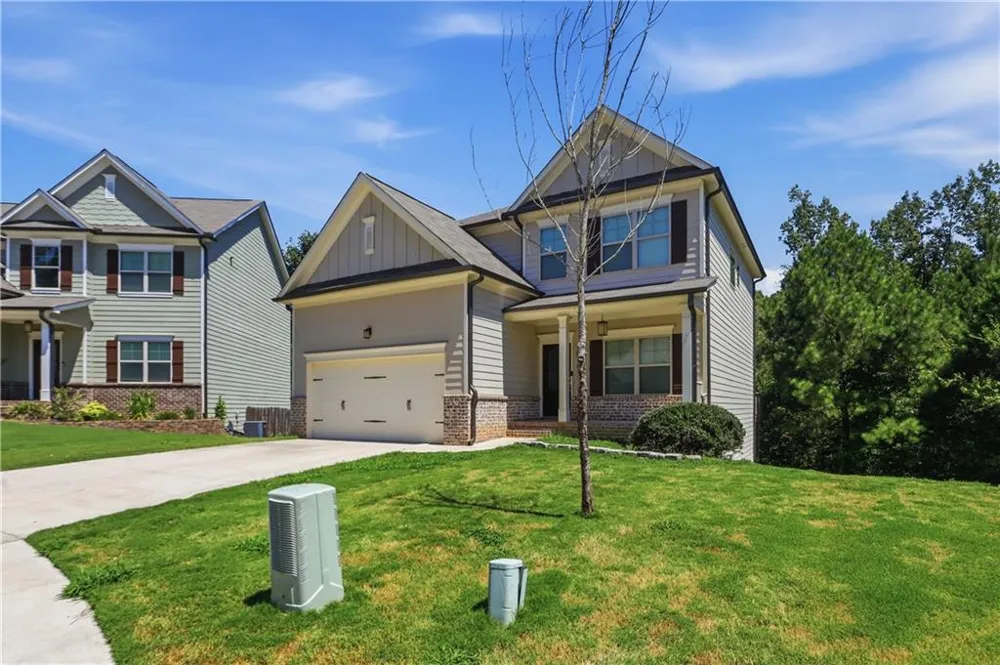 469 Flowing Trail Dawsonville, GA 30534