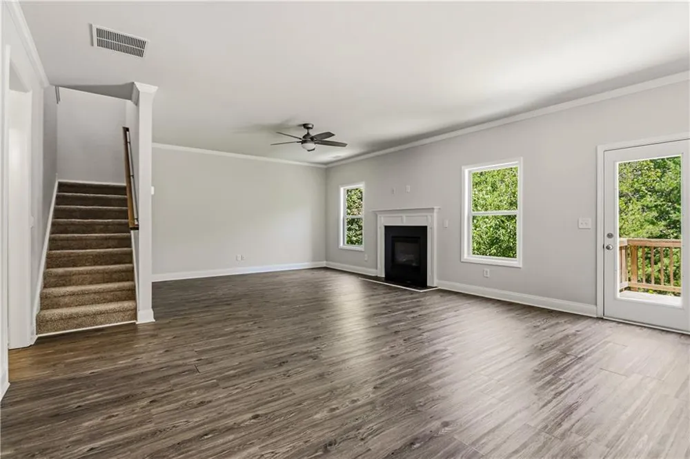 469 Flowing Trail Dawsonville, GA 30534