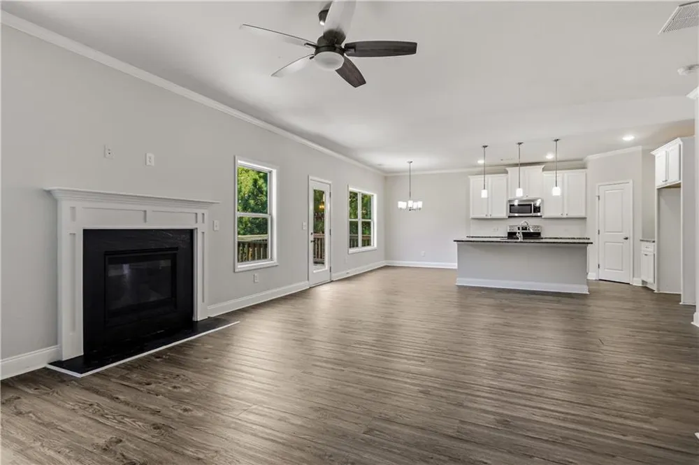 469 Flowing Trail Dawsonville, GA 30534