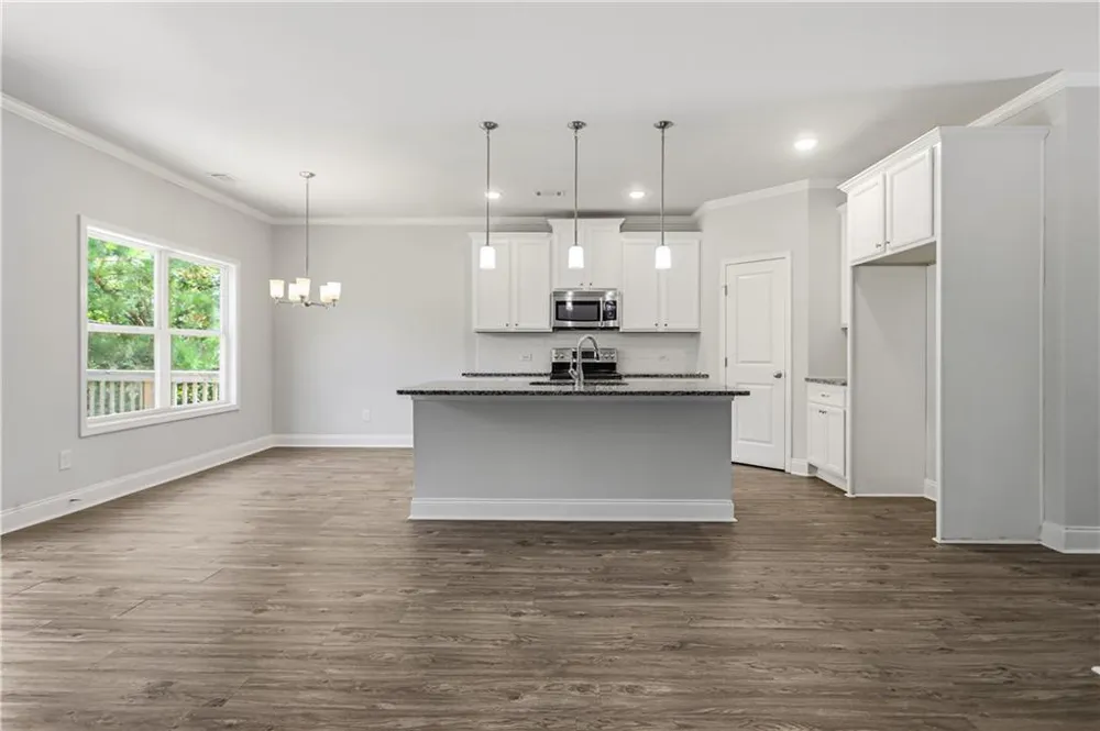 469 Flowing Trail Dawsonville, GA 30534