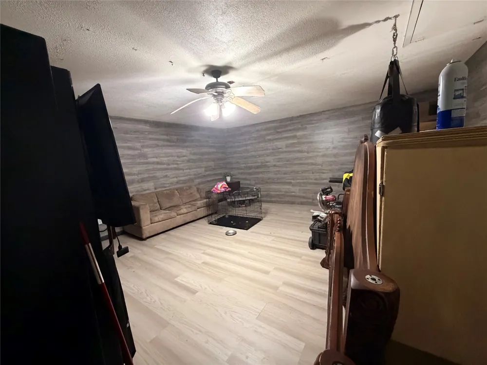 3401 Hampshire Drive Arlington, TX 76013