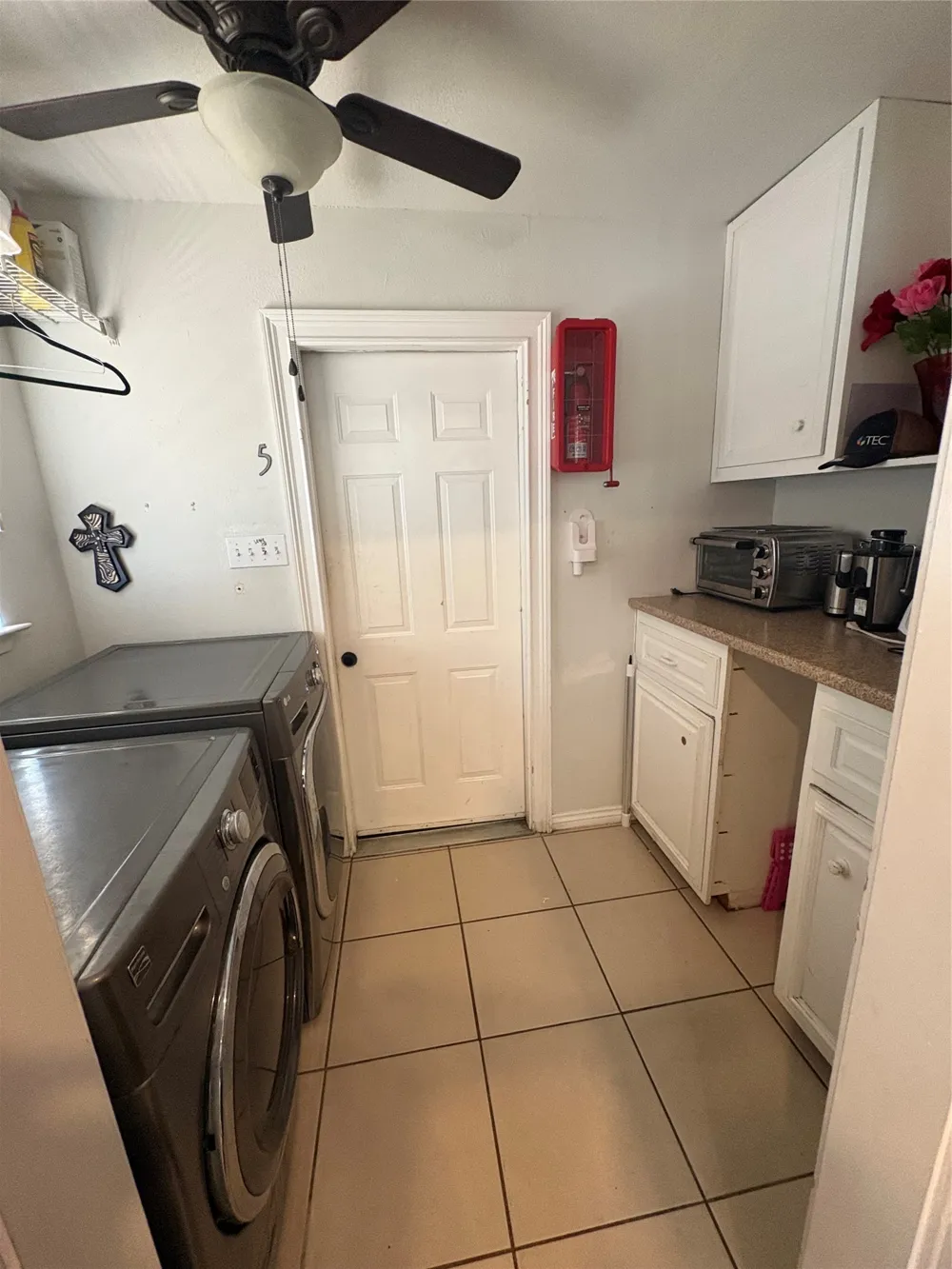 3401 Hampshire Drive Arlington, TX 76013