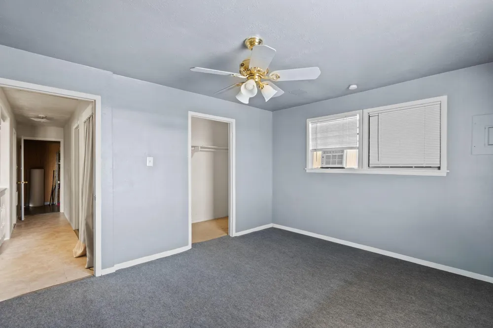 810 93rd Street Galveston, TX 77554