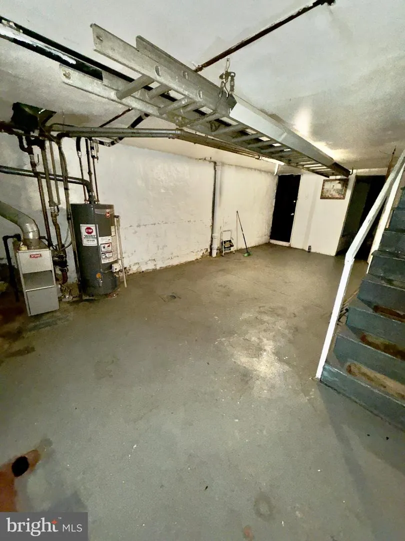 4506 HURLEY STREET Philadelphia, PA 19120