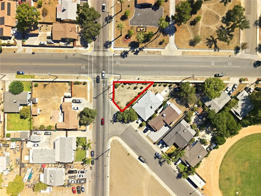 W Washburn Avenue San Jacinto, CA 92583