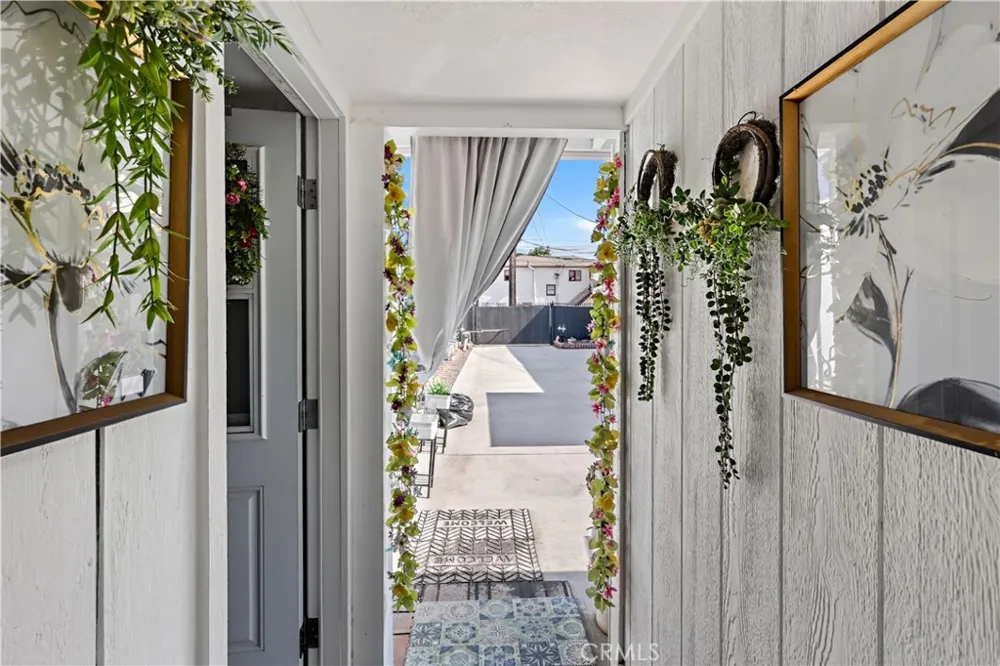 43 W Main Street Merced, CA 95340