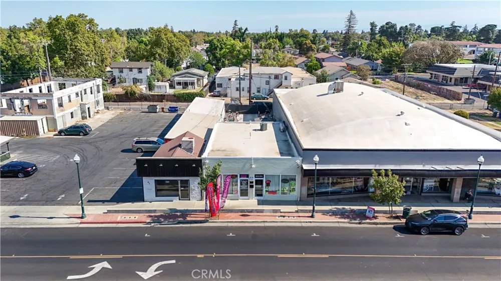 43 W Main Street Merced, CA 95340