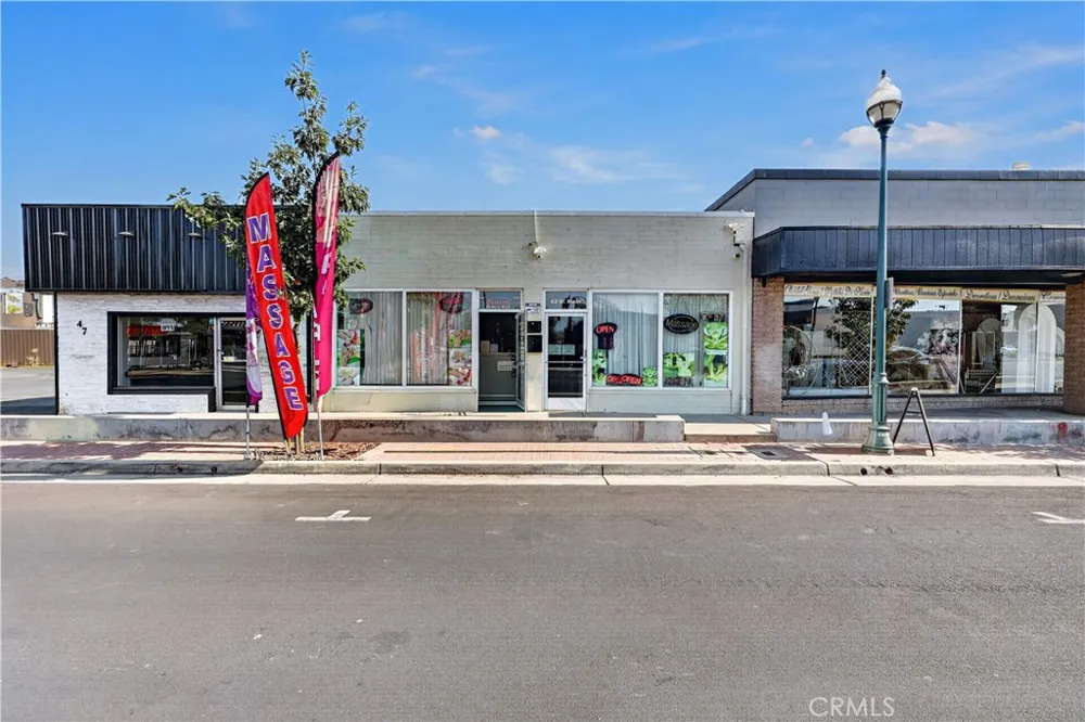 43 W Main Street Merced, CA 95340