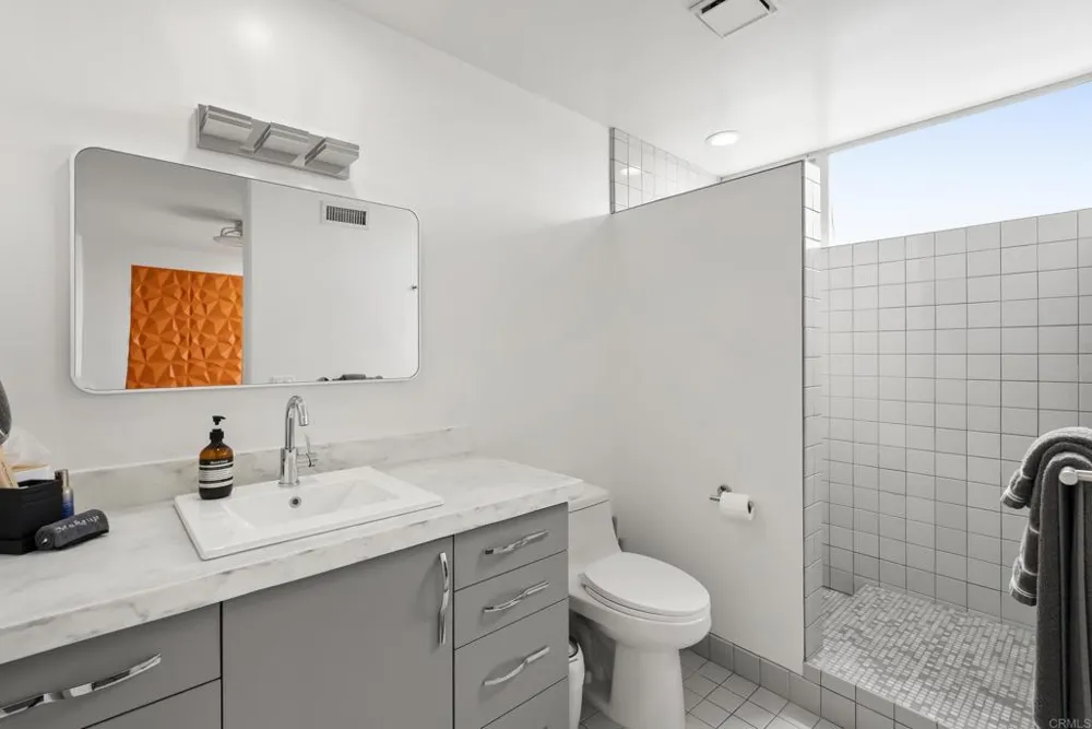 1777 Puterbaugh Street San Diego, CA 92103