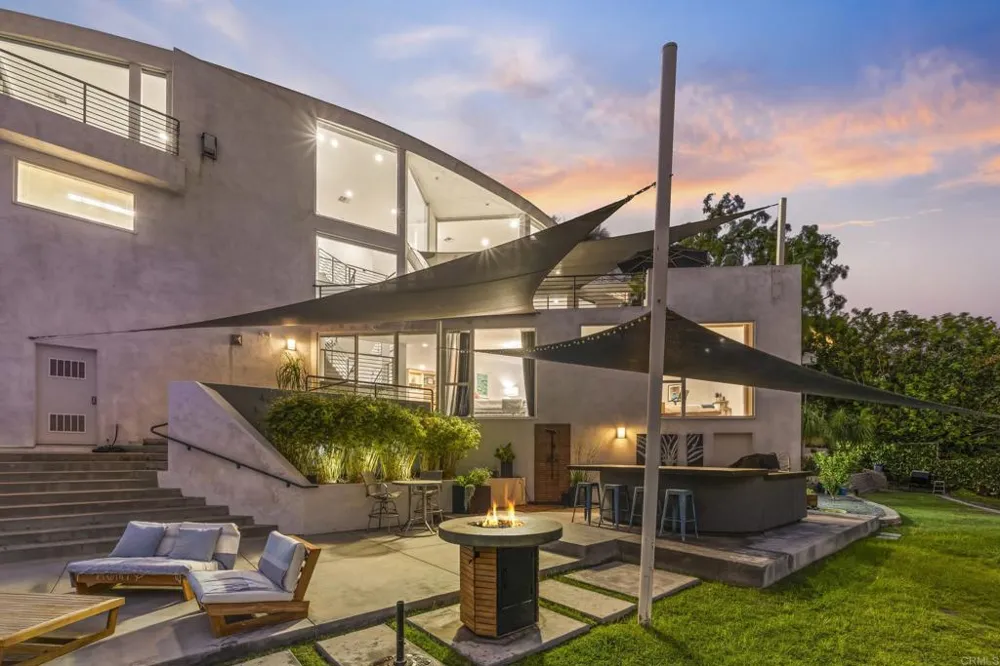 1777 Puterbaugh Street San Diego, CA 92103