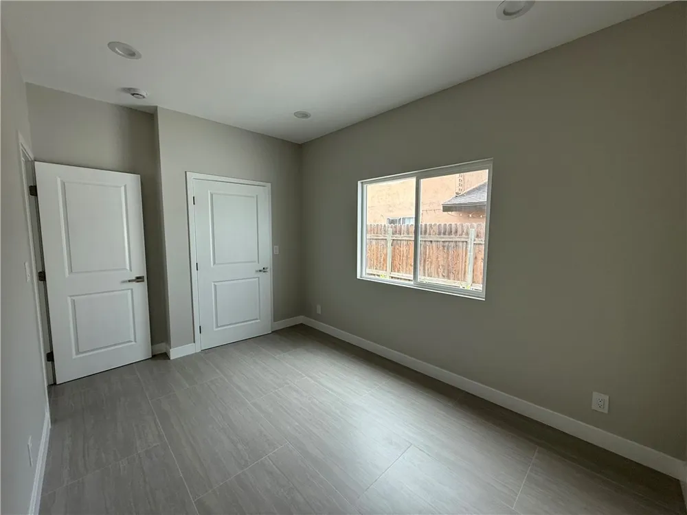 323 S Kroeger Street #B Anaheim, CA 92805