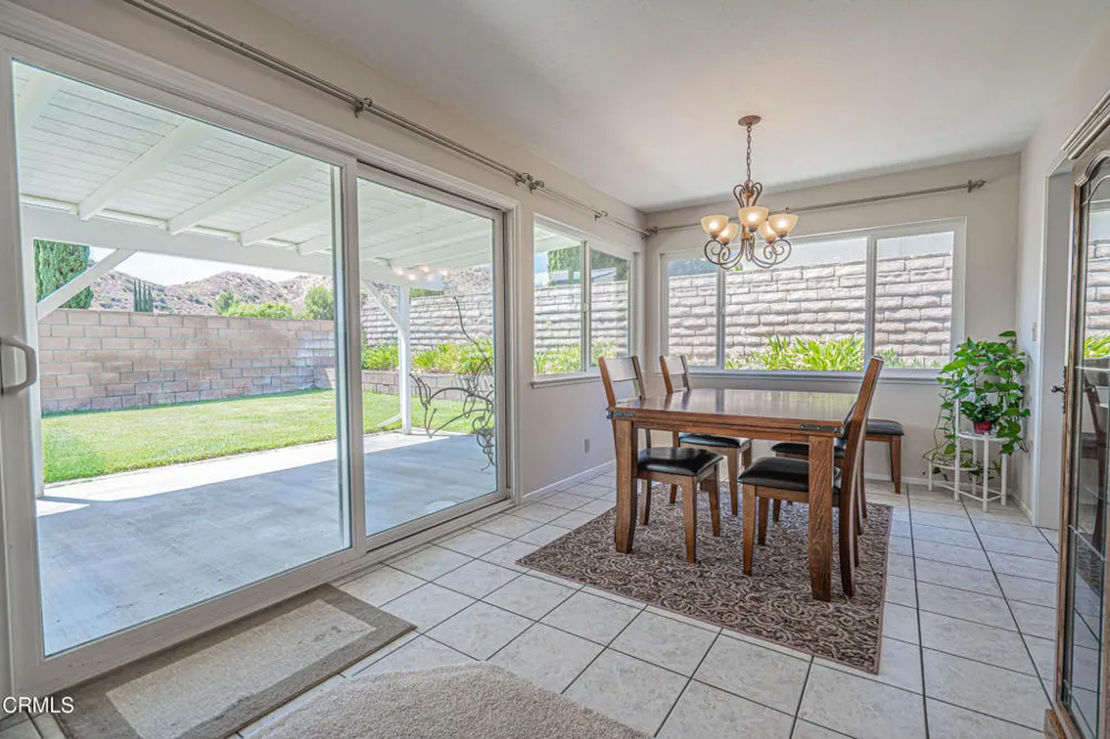 30315 Honeysuckle Hill Drive Santa Clarita, CA 91387