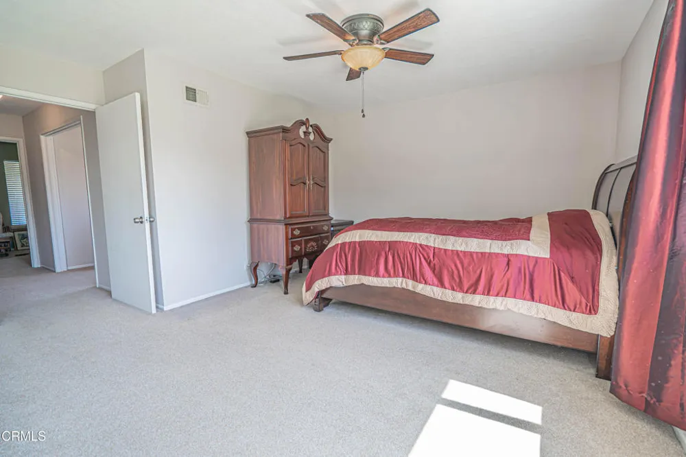 30315 Honeysuckle Hill Drive Santa Clarita, CA 91387