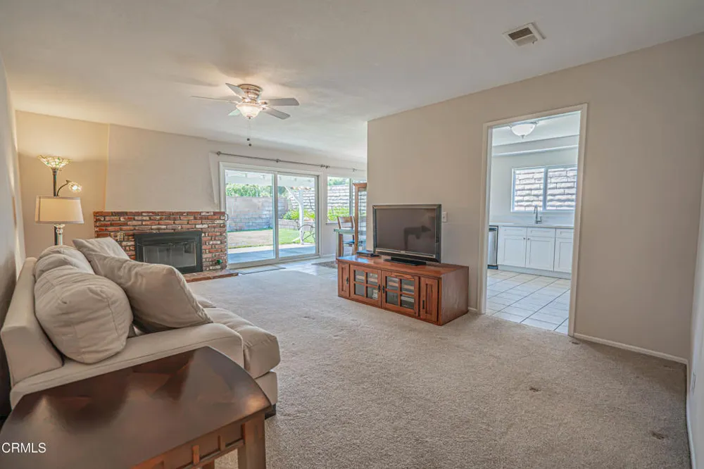 30315 Honeysuckle Hill Drive Santa Clarita, CA 91387