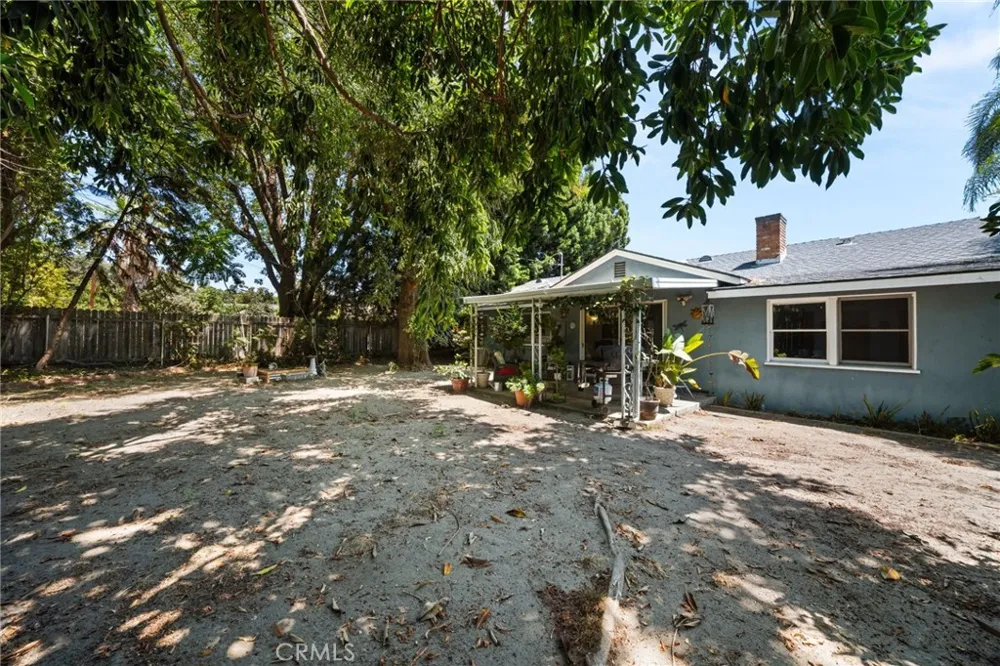 1521 S 3rd Avenue Arcadia, CA 91006