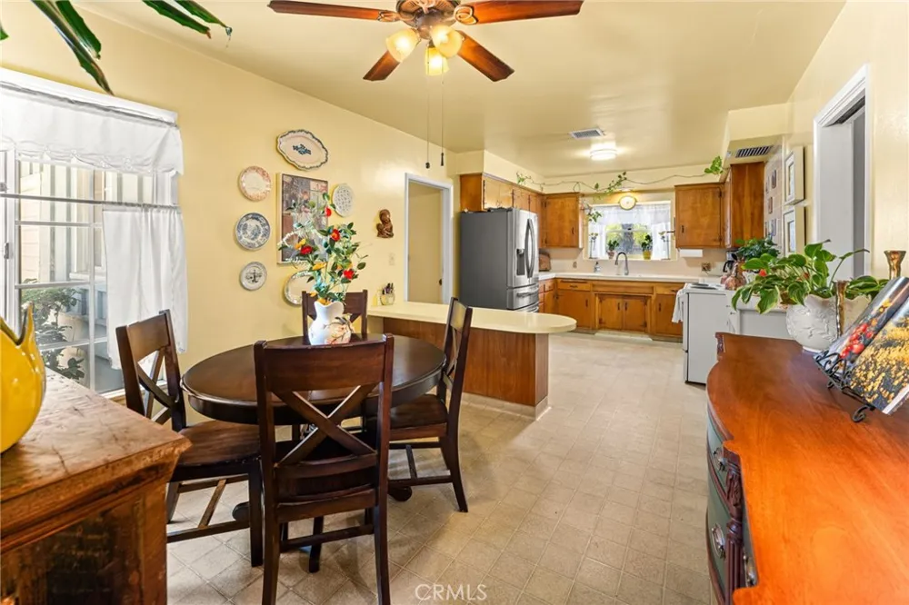 1521 S 3rd Avenue Arcadia, CA 91006