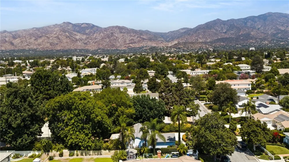 1521 S 3rd Avenue Arcadia, CA 91006