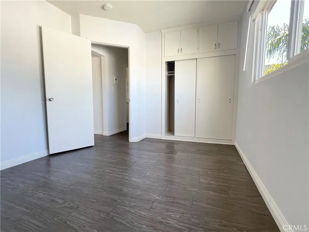 3622 E 11th Long Beach, CA 90804
