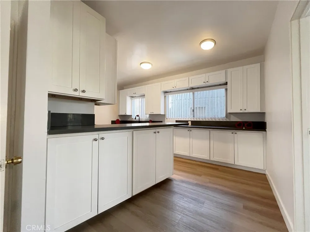 3622 E 11th Long Beach, CA 90804