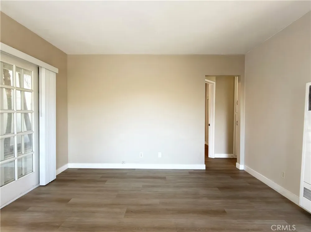 3622 E 11th Long Beach, CA 90804