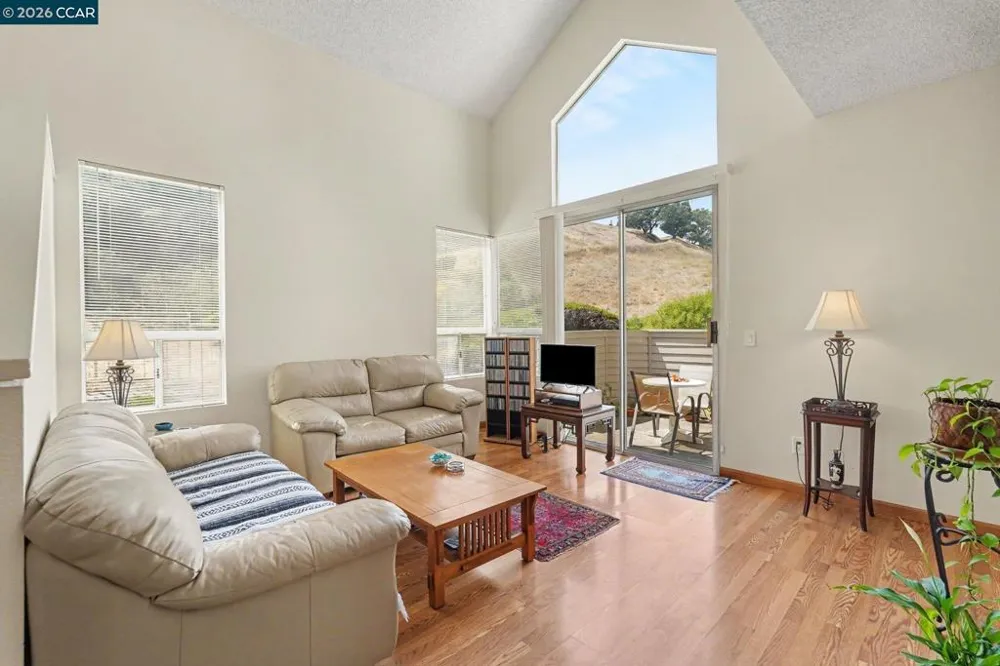 116 Whaler Cir Hercules, CA 94547