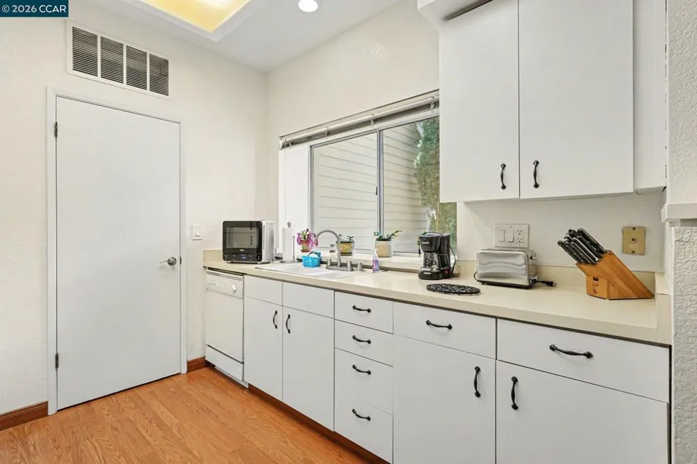 116 Whaler Cir Hercules, CA 94547