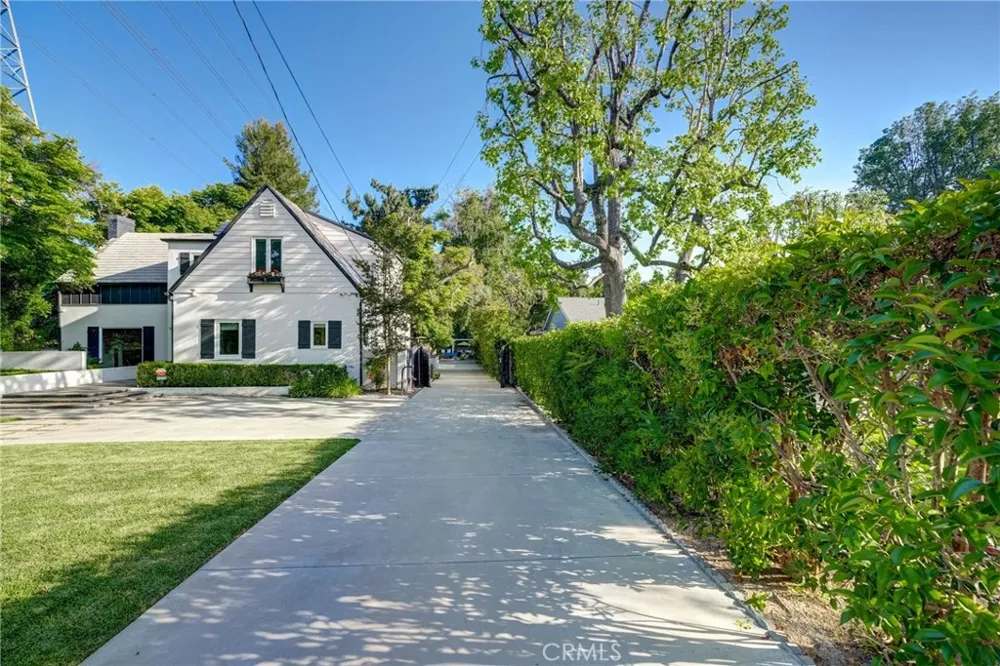 3216 San Pasqual Street Pasadena, CA 91107