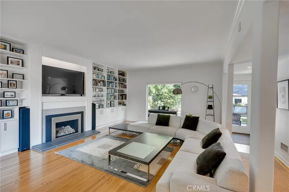 3216 San Pasqual Street Pasadena, CA 91107