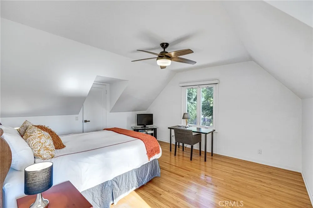 3216 San Pasqual Street Pasadena, CA 91107