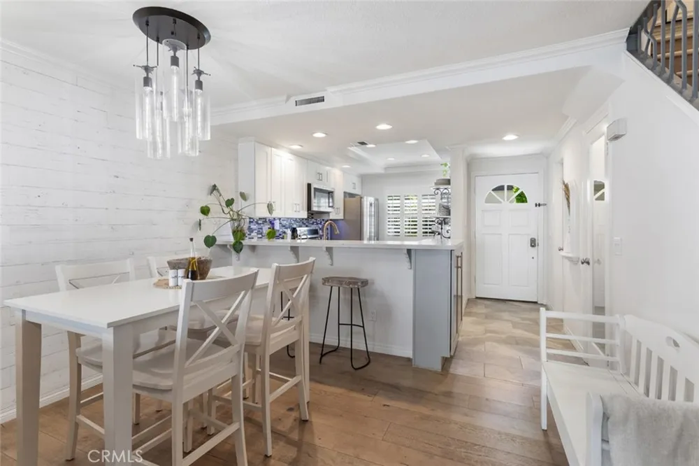 5534 Las Virgenes Road #115 Calabasas, CA 91302