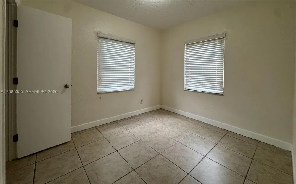 1320 NW 87th St Miami, FL 33147