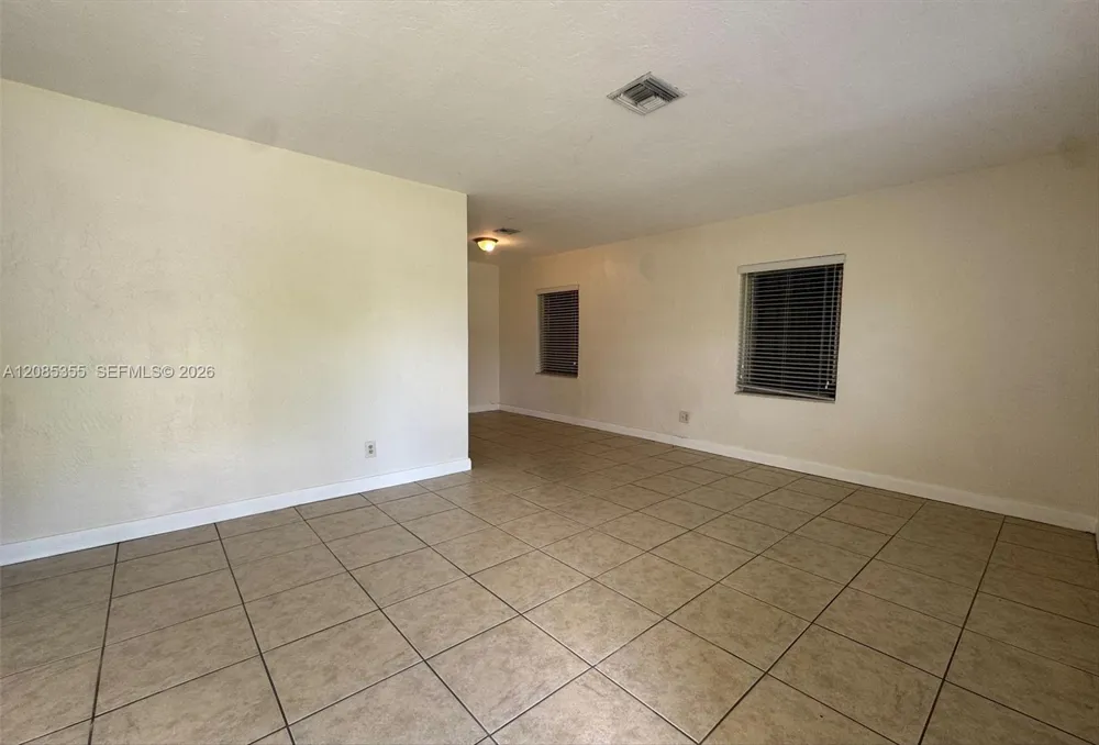 1320 NW 87th St Miami, FL 33147