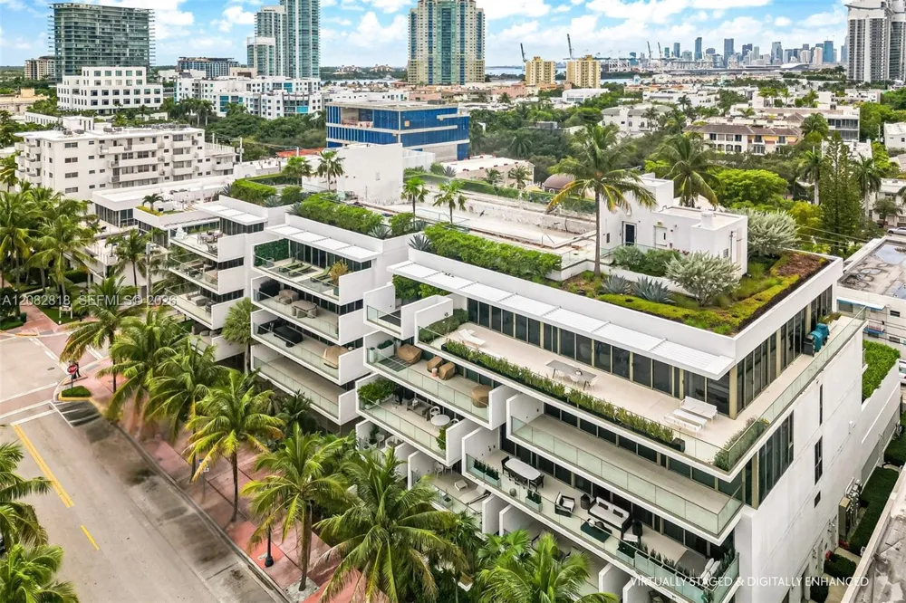300 Collins Ave #3A Miami Beach, FL 33139