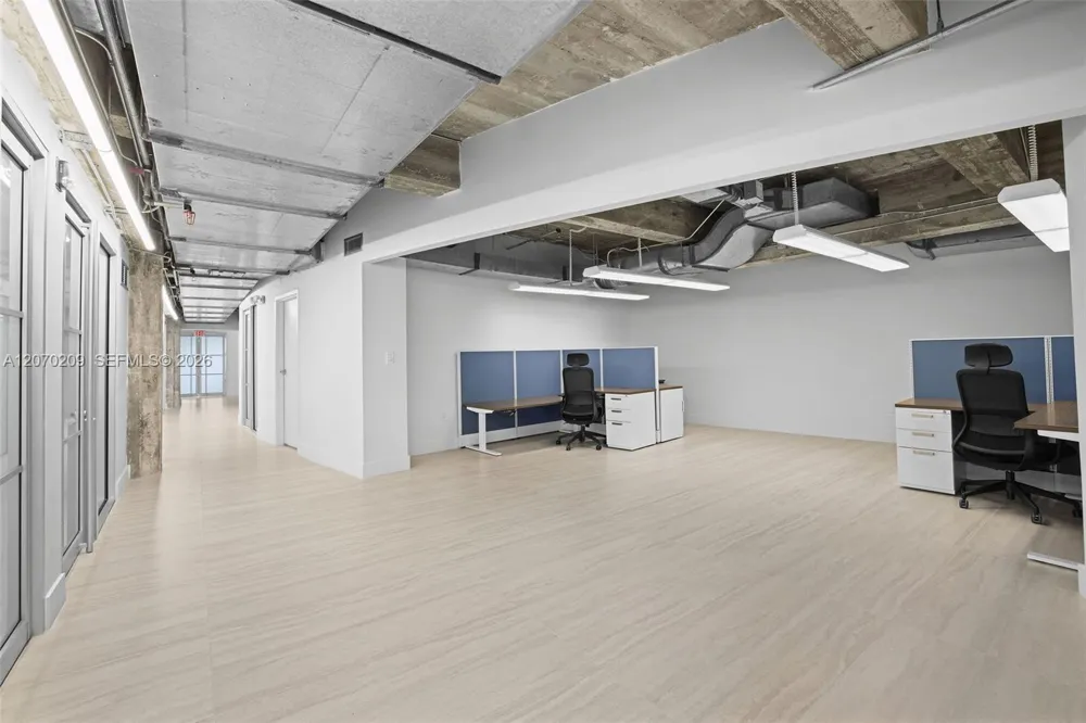 605 Lincoln Rd #500 Miami Beach, FL 33139