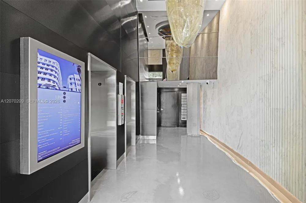 605 Lincoln Rd #500 Miami Beach, FL 33139