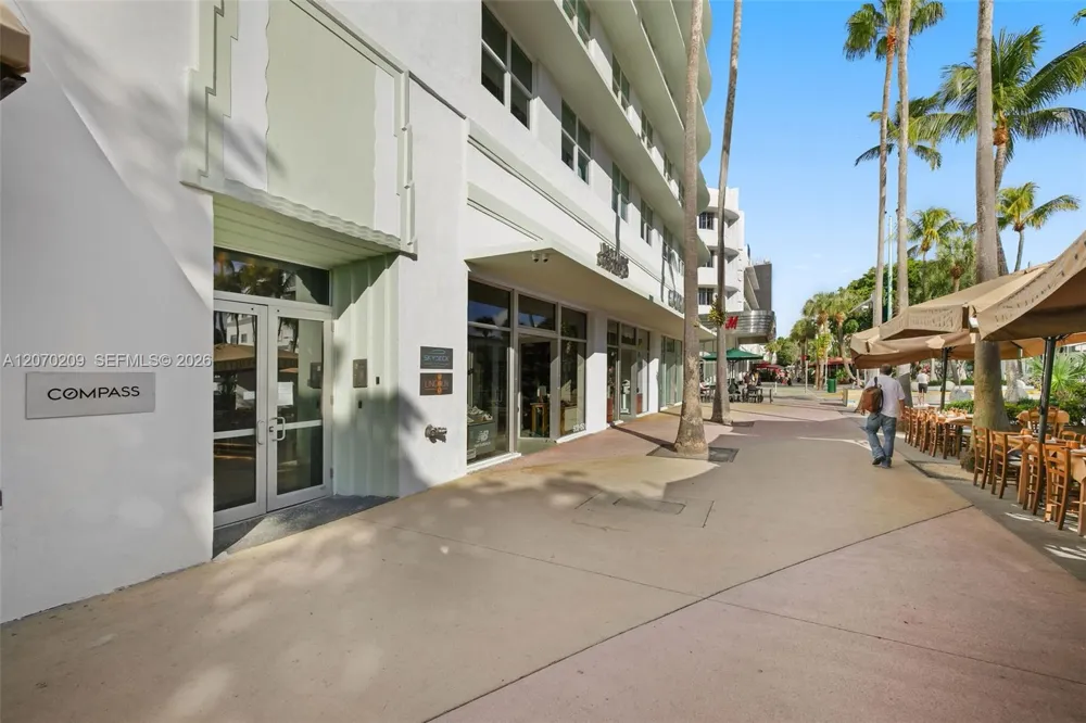 605 Lincoln Rd #500 Miami Beach, FL 33139
