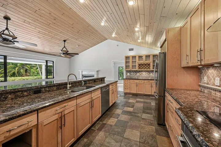16700 96TH TERRACE 