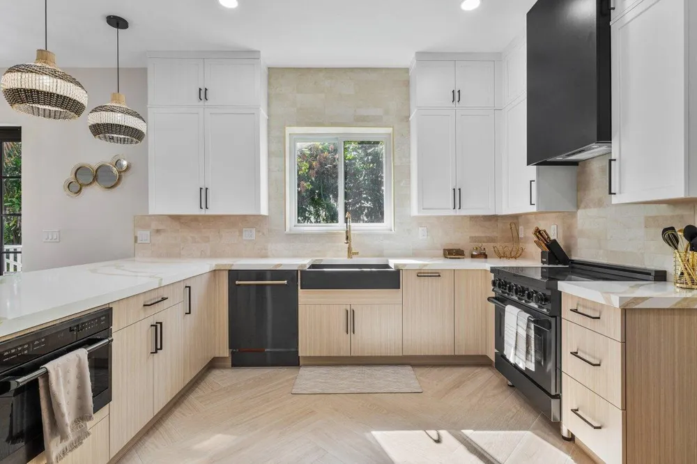1920 SPANISH TRAIL Delray Beach, FL 33483